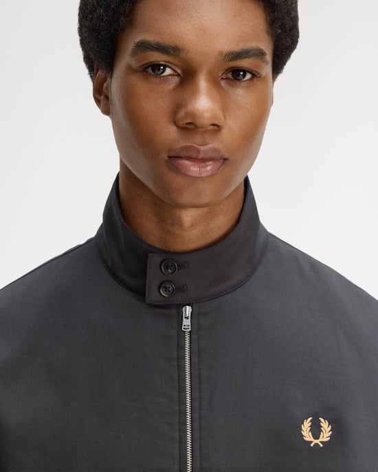 Jacket in Dark Grey - Image 4