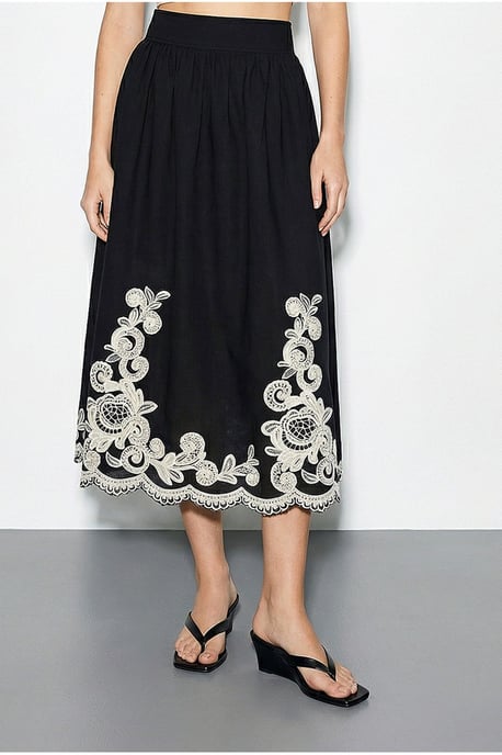 Oversized V-hals Geborduurde 3/4 Mouw Shirt en Wijde Pantalon Set - Image 4