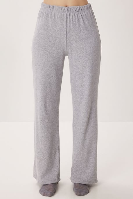 V-hals Knoop Long Cardigan en Broeken Pyjama Set - Image 4