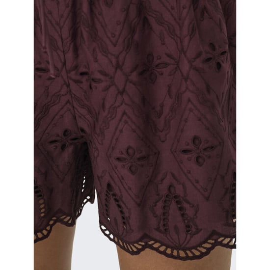 Only Onlfrani emb pull up shorts wvn bordeaux - Image 5