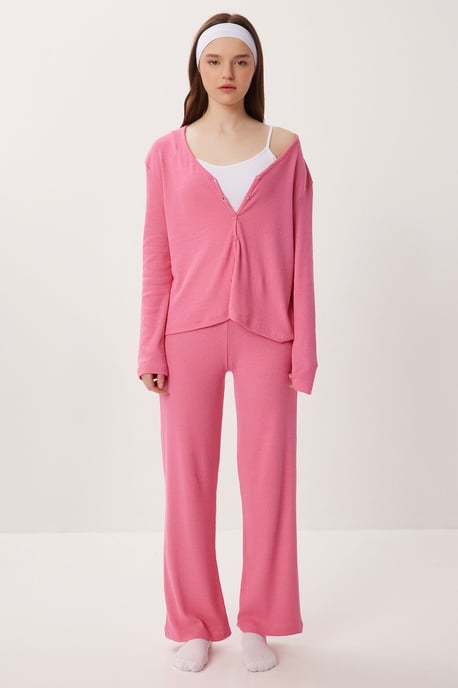 V-hals Knoop Long Cardigan en Broeken Pyjama Set - Image 2