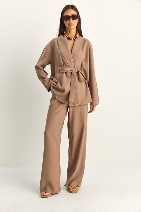 Hoge taille set met strikdetail en sjaalkraag - Image 2