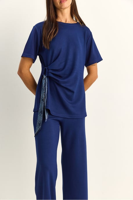 T-shirt en Broek Set van Twee Stukken met Accessoire Detail - Image 5