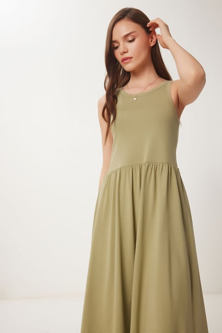 Mouwloze Crew Neck Midi Jurk - Image 4