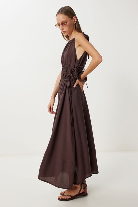 Halternek Midi-jurk met Strikdetail - Image 3