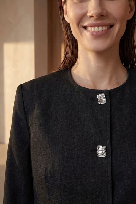 Op maat gemaakte kort jacket met knoopsluiting - Image 6