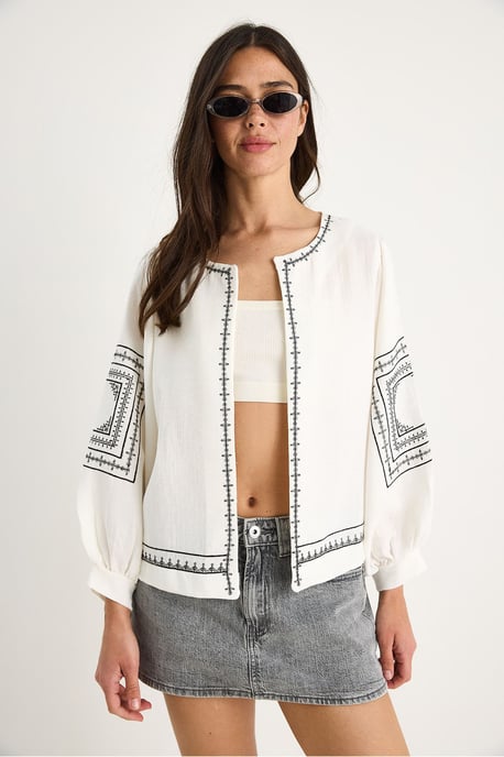 Embroidered Crew Neck Casual Jacket - Image 2