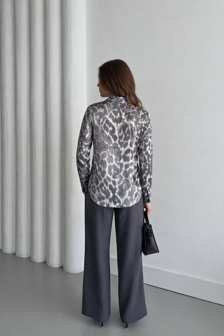 Leopard Print Button-Up Shirt - Image 2