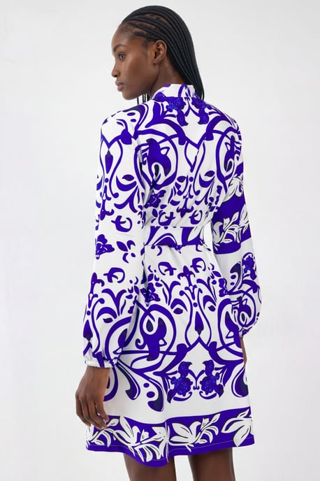 Bloemrijke V-hals Mini Hemdress met Ceintuur - Image 3