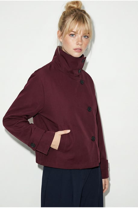 Korte Mandarin Kraag Trenchcoat - Image 3