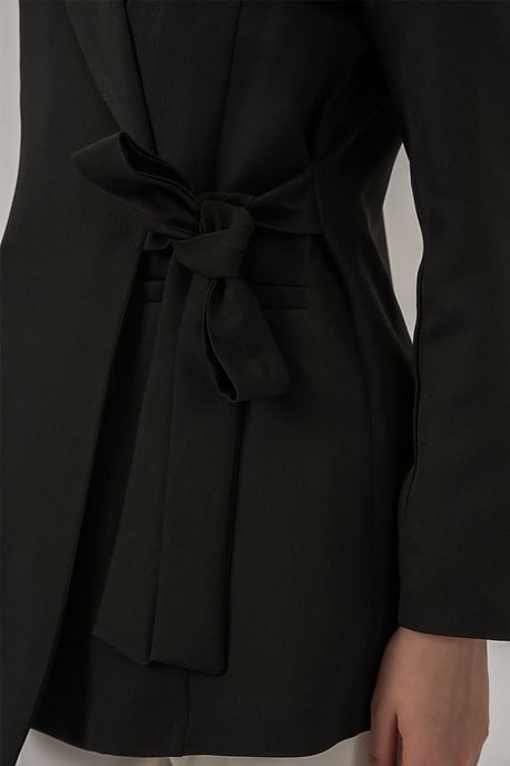 Long Tie Closure Shawl Collar Blazer - Image 5