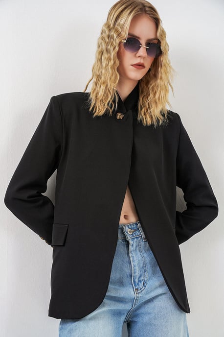 Oversized Shawl Collar Blazer - Image 4