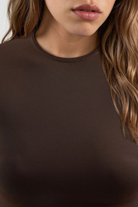 Crew Neck Solid Crop T-Shirt - Image 6