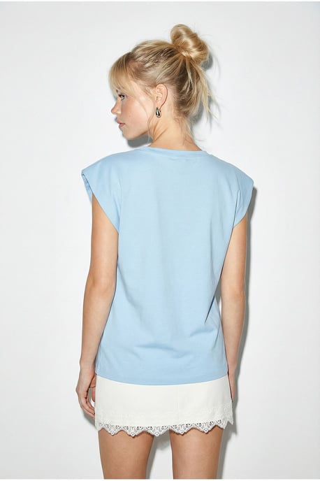 Uitgesneden Ronde Hals T-Shirt - Image 4