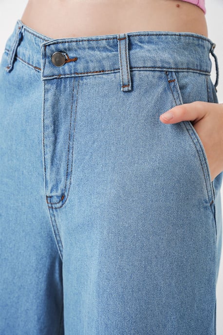 Hög midja vida jeans - Image 5