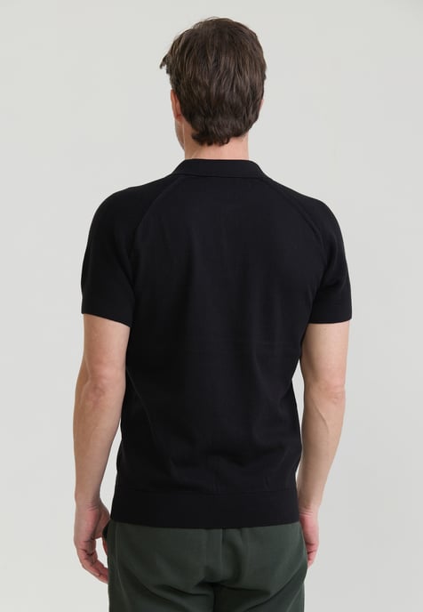 T-Shirt Basic Crew Neck Buttoned Knit T-Shirt - Image 3