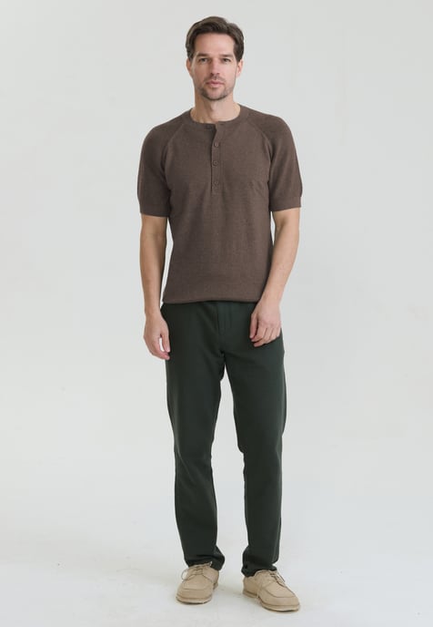 T-Shirt Basic Crew Neck Buttoned Knit T-Shirt - Image 2