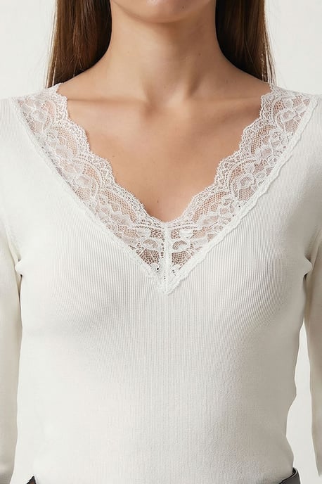 Kanten V-hals Slim Fit Blouse - Image 4