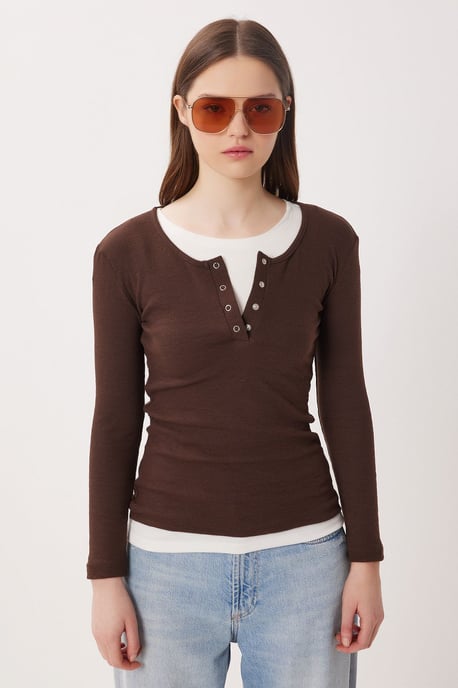 Slim Fit Ribbad Button-Up Blus med Lång Ärmar - Image 3