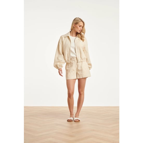 Smashed Lemon Crème short met structuurstof en minimalistisch design | - Image 6