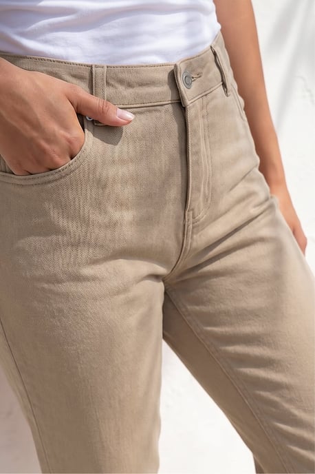 Petite Stretch Straight Leg Jeans - Image 4
