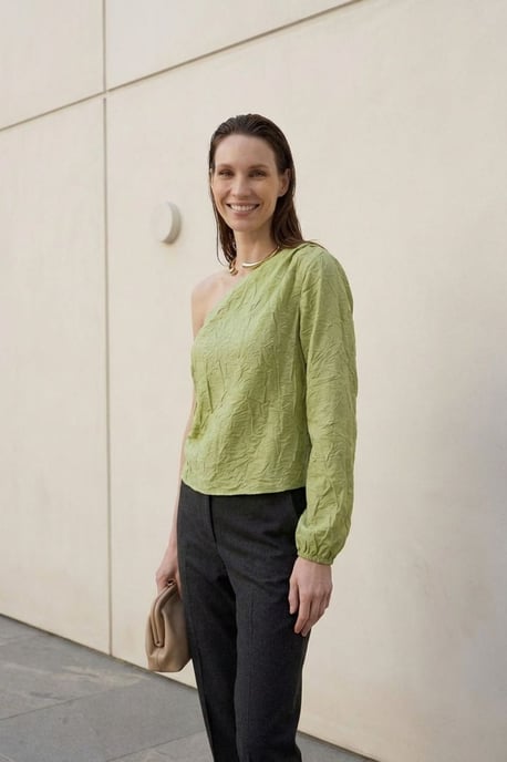 Schoudervrije Cut Out Blouse - Image 2