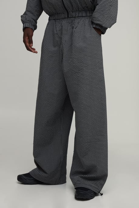Extreme Parachute Check NylonTrouser - Image 1