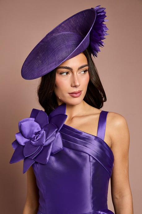 Lisa Tan Side Facing Feather Detail Fascinator - Image 2