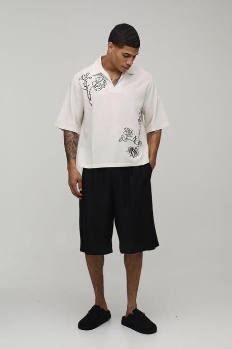 Linen Blend Boxy V Neck Floral Embroidered Polo - Image 4