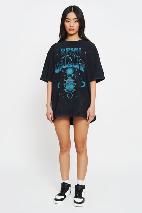 BENU svart dam-T-shirt med skarabé - Image 1