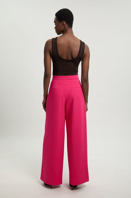Tailored Structured Crepe Pleated Wide Leg Trousers - Image 3