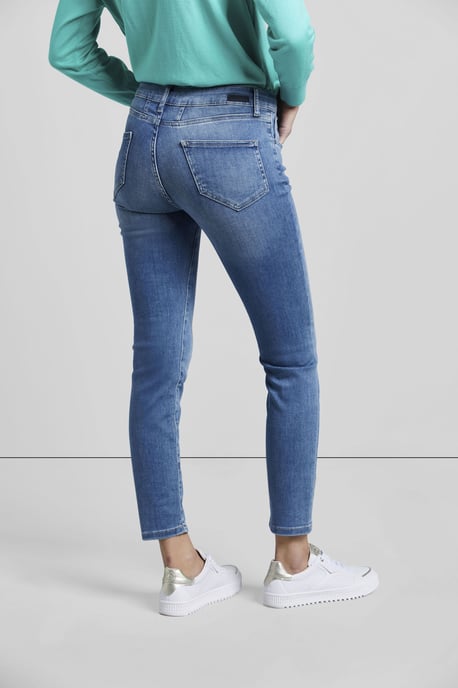 Bugatti Damen 5-pocket jeans met flexcity stretch - Image 2