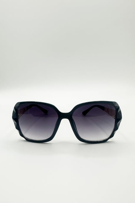 Round Square Side Detail Sunglasses In Black - Image 2