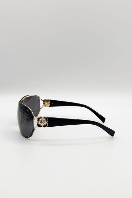 Vintage Rose Wrap Around Sunglasses In Black - Image 4