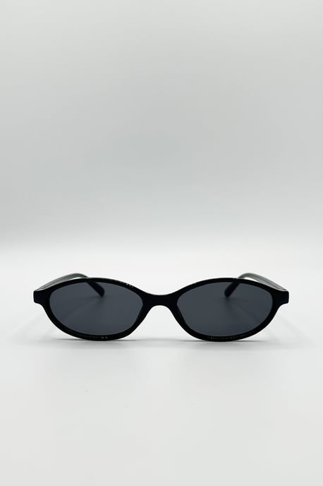 Oval Sunglasses In Black - Image 2