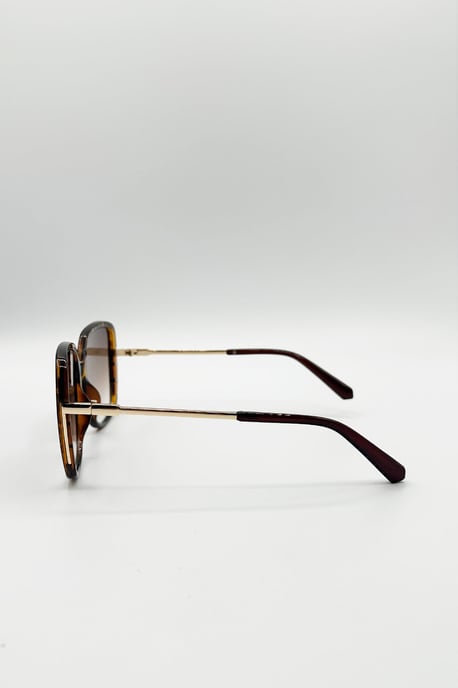 Oversized Square Sunglasses In Tortoiseshell - Image 4