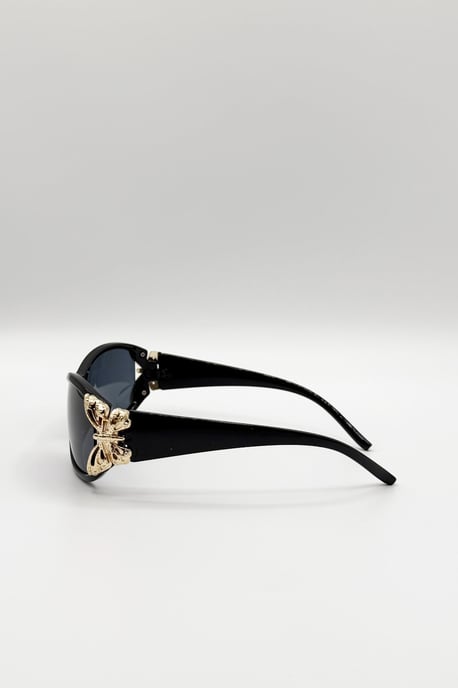 Vintage Wrap Around With Butterfly Detail Sunglasses In Black - Image 5