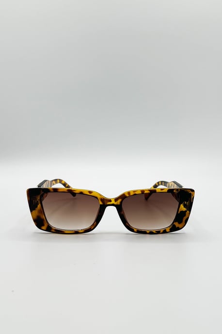 Rectangle Cateye Side Detail Sunglasses In Leopard - Image 2