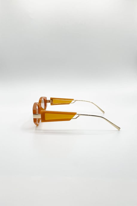 Oval Metal Detail Sunglasses In Orange - Image 4
