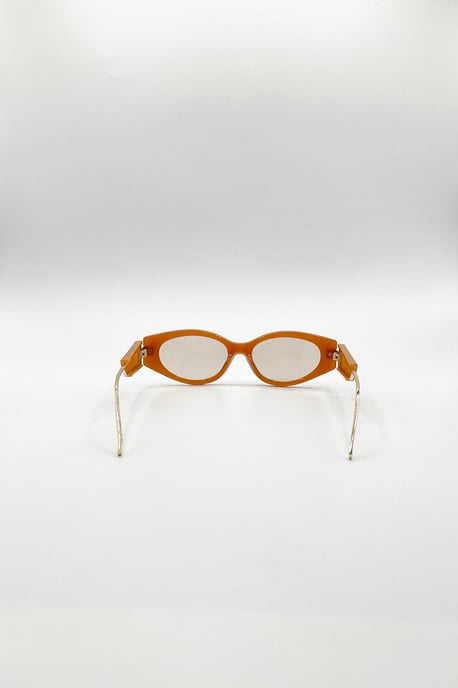 Oval Metal Detail Sunglasses In Orange - Image 5