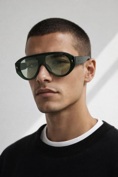 Oversized Bold Aviator Sunglasses in Green - Image 3