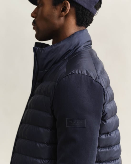 Jacket in Dark Blue - Image 3
