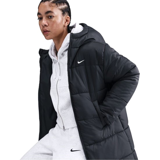 Women's Nike Sportswear Classic Puffer Therma Fit Loose Parka in Black - Image 5