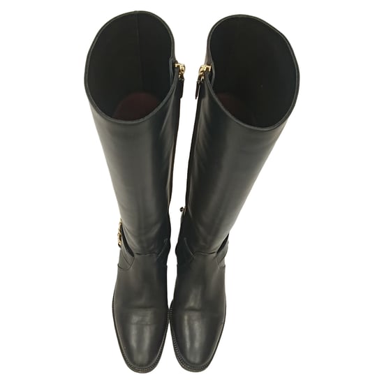 Chanel CC Chain Knee-High Riding Boots in Black Leather - Image 6
