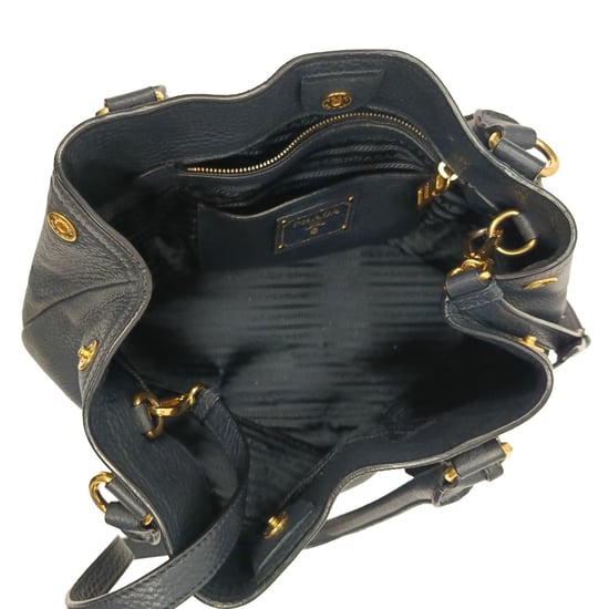 Prada Vitello Daino Tote Bag in Black Leather - Image 4