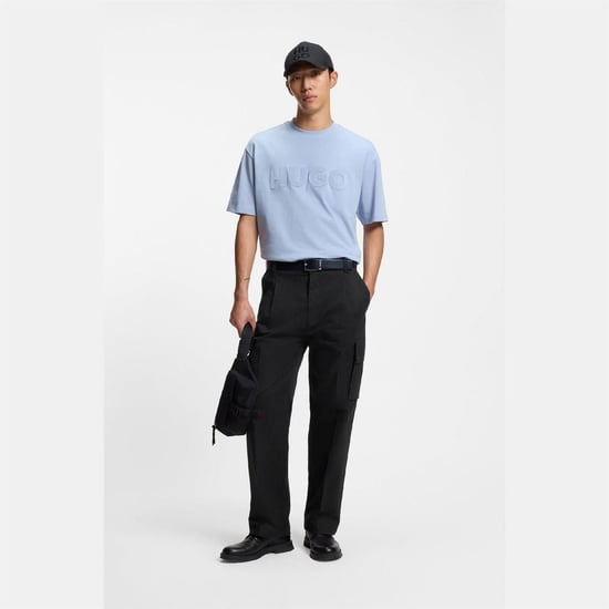 Men's Hugo Relaxed Fit Trousers in Black - Image 4