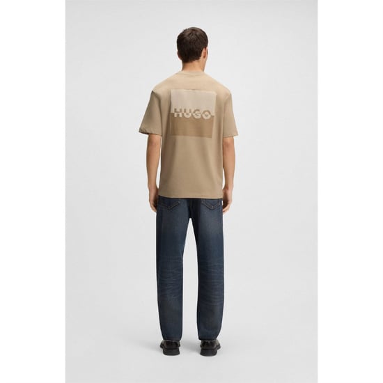 Men's Hugo Split Logo T Shirt in Beige - Image 3