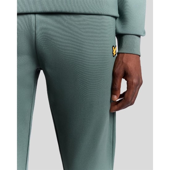 Men's Lyle And Scott Lightweight Joggers in Green - Image 3