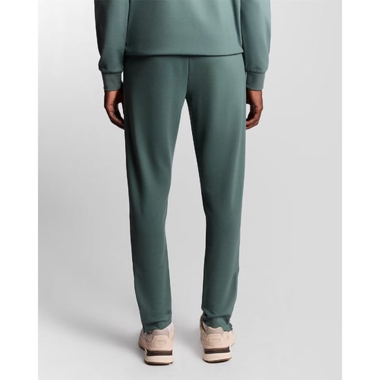 Men's Lyle And Scott Lightweight Joggers in Green - Image 4