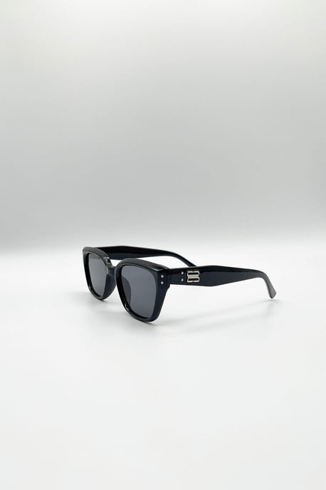 Classic Square Cat Eye Sunglasses In Black - Image 3